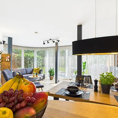 Hochwertige In Seenaehe Mit Terrasse & Vollausstattung Uhldingen-Mühlhofen